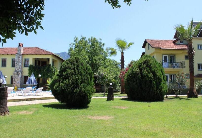 Economy Triple Room, Summer Life Villa Apart