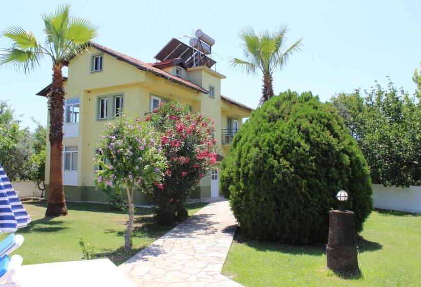 Economy Triple Room, Summer Life Villa Apart