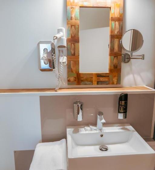 اتاق استاندارد یک نفره, Risa Hotel Village   Engel & Kreuz