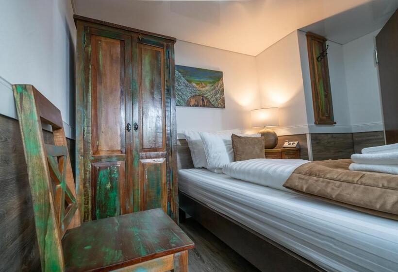 اتاق اکونومی یک تخته, Risa Hotel Village   Engel & Kreuz