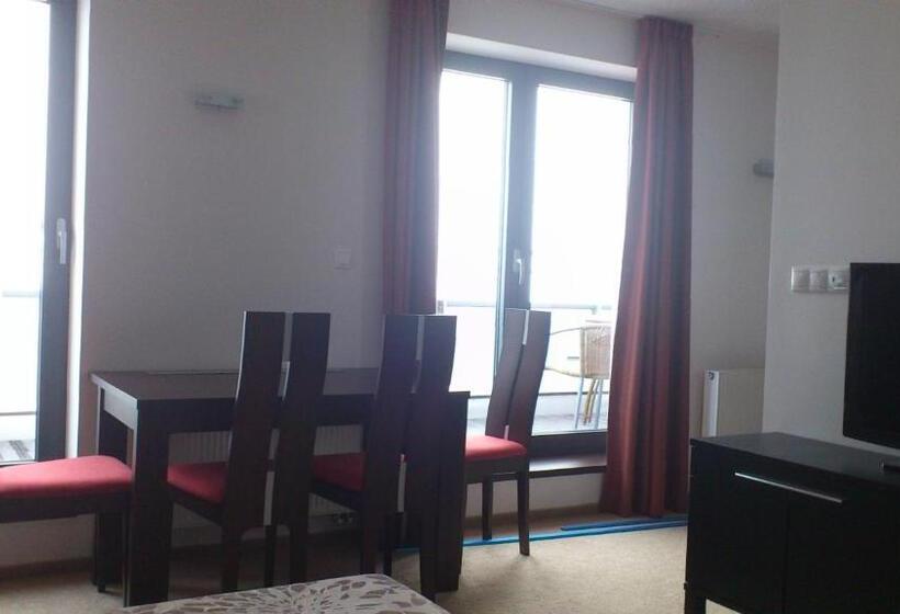 آپارتمان 1 خوابه, Apartman Panorama 805