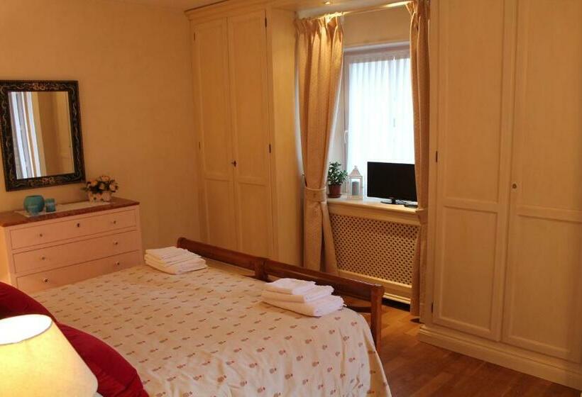 اتاق لوکس, B&b La Ceresara