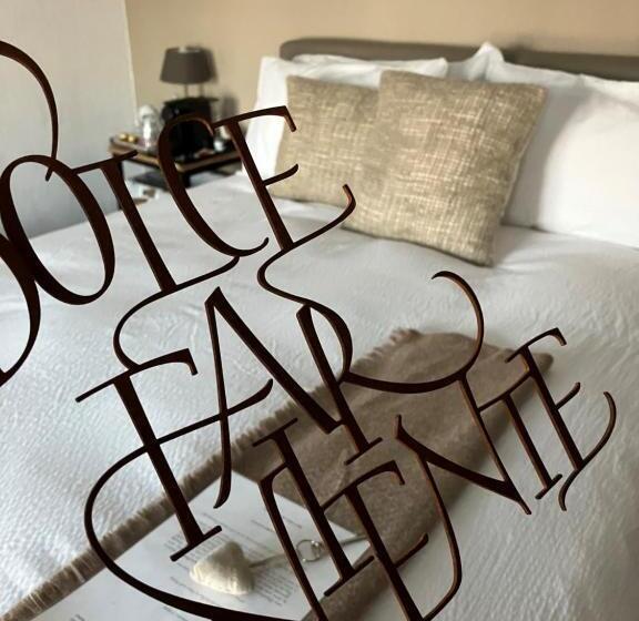 اتاق استاندارد با چشم‌انداز رودخانه, B&b My Suite Home
