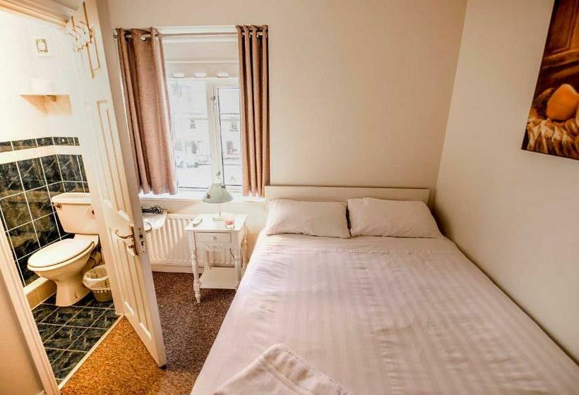 اتاق استاندارد یک نفره, Urban Nest Townhouse