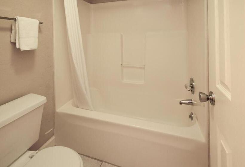 اتاق لوکس, Mountain Aire Inn Sevierville  Pigeon Forge