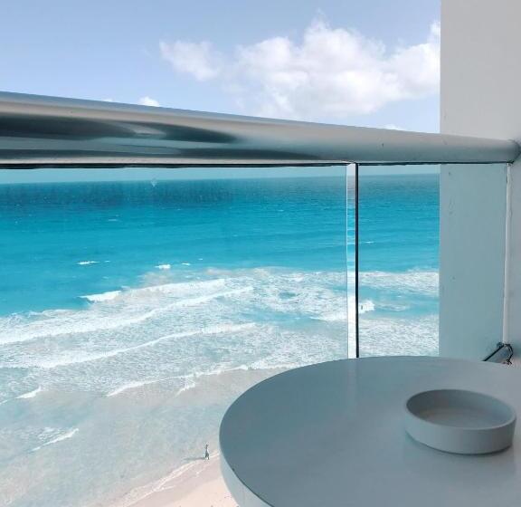 اتاق استاندارد با چشم‌انداز دریا, The Ocean Vibes Suites By Casa Paraiso