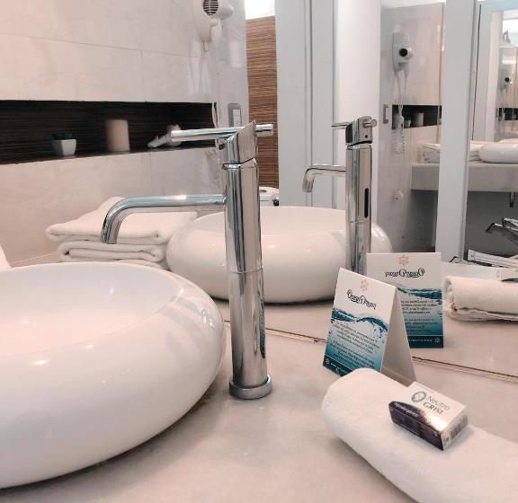 استودیوی استاندارد با چشم‌انداز دریا, The Ocean Vibes Suites By Casa Paraiso