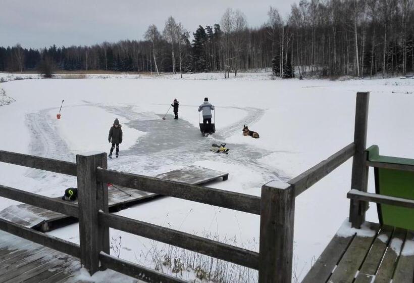 خانه 3 خوابه, Brīvdienu Māja Polīši