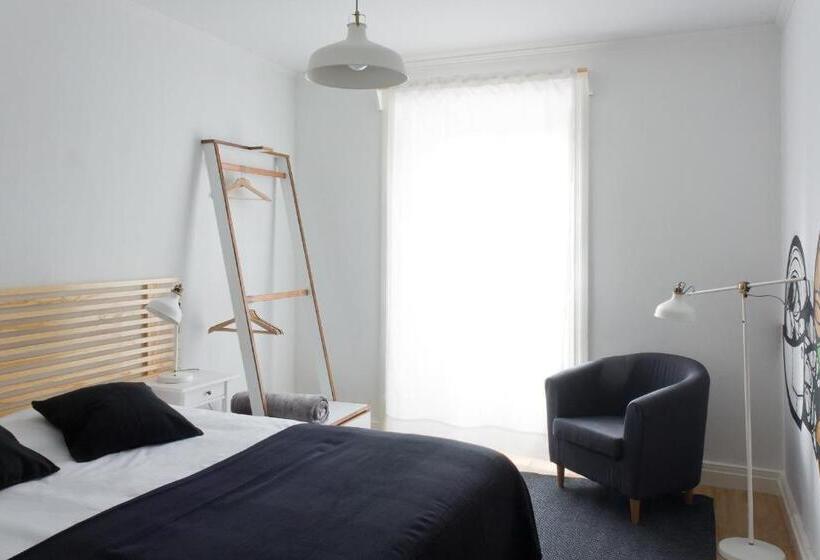 Standard room with outdoor bath, Azorean Urban Lodge