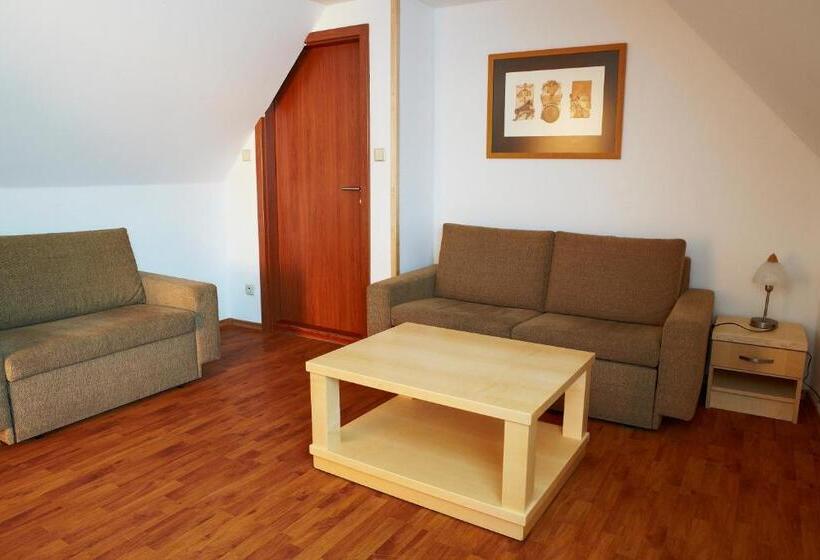 استودیوی استاندارد, Penzion Na Ostrově