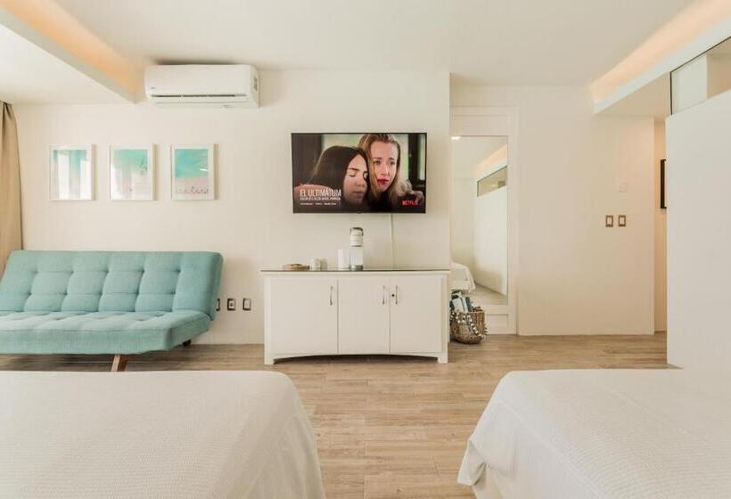 استودیوی استاندارد با چشم‌انداز دریا, The Ocean Vibes Suites By Casa Paraiso