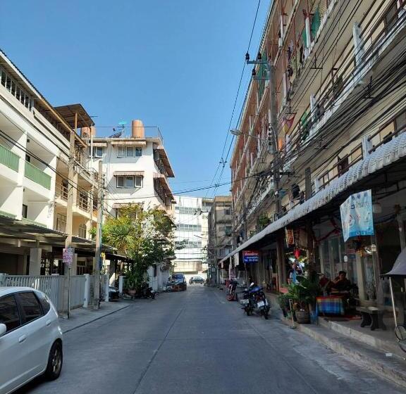 آپارتمان 1 خوابه, Bb Guesthouse