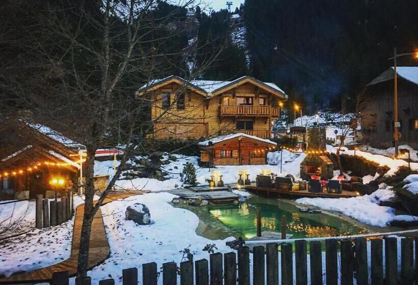 استودیوی استاندارد, Chalet Croq Neige