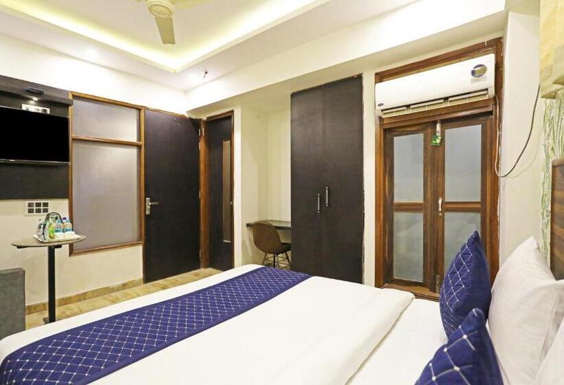 اتاق استاندارد با تخت بزرگ, Gl Suites Near Delhi Airport