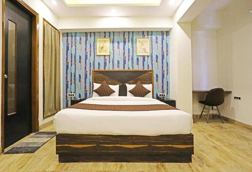 اتاق استاندارد با تخت بزرگ, Gl Suites Near Delhi Airport
