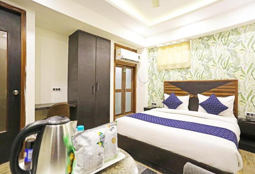 سوییت خانوادگی, Gl Suites Near Delhi Airport
