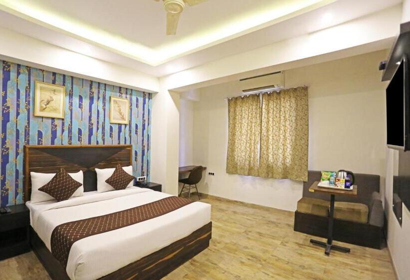 سوییت خانوادگی, Gl Suites Near Delhi Airport
