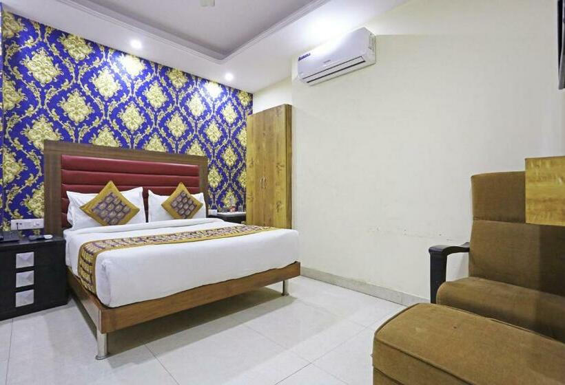 اتاق لوکس, Gl Suites Near Delhi Airport