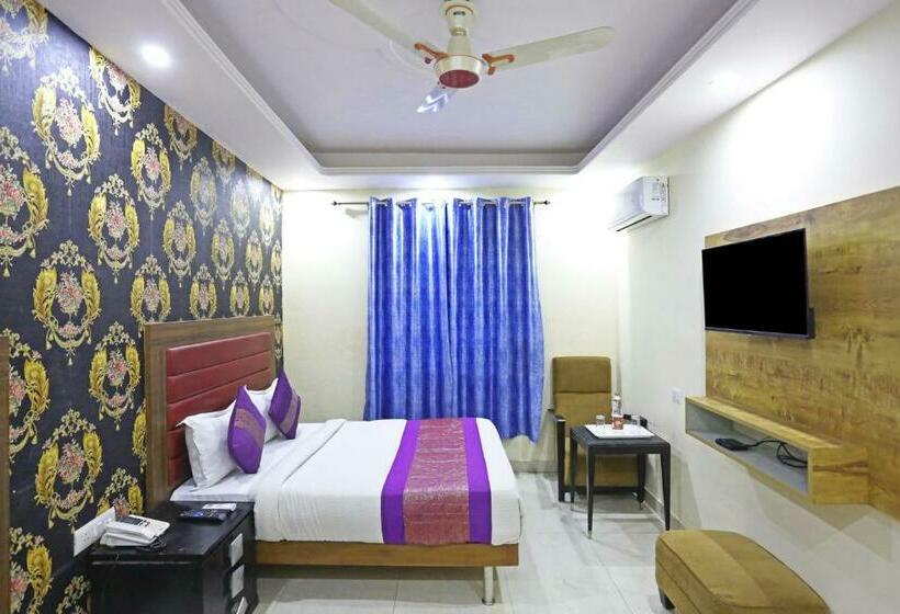 اتاق لوکس, Gl Suites Near Delhi Airport