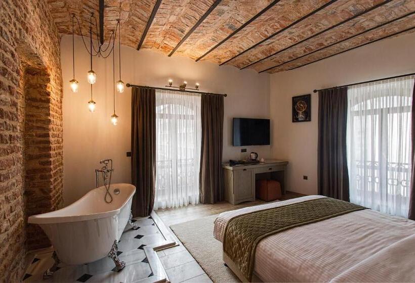 سوییت جونیور, Mest Hotel Istanbul Sirkeci