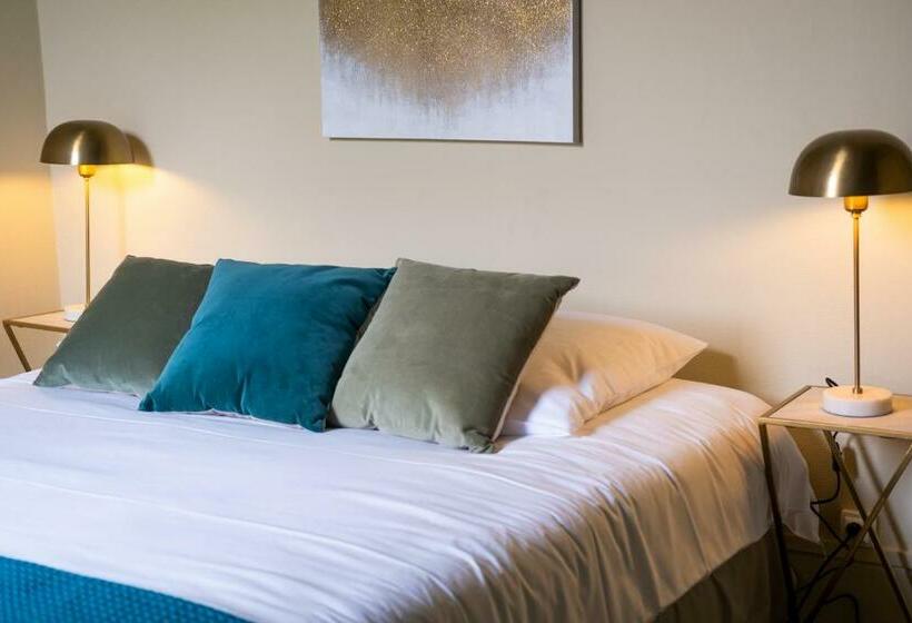 اتاق استاندارد, Les Chambres Du Montréal Et L Hôtel Particulier