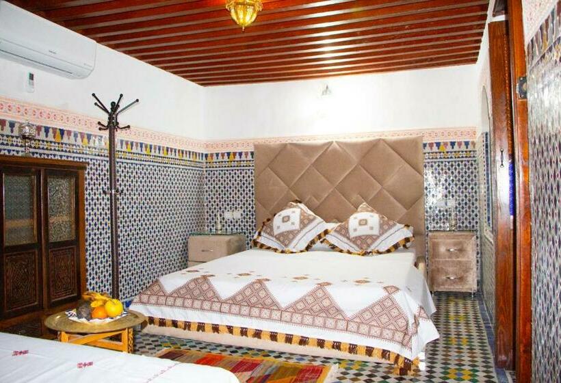 اتاق لوکس, Riad Dar Senhaji