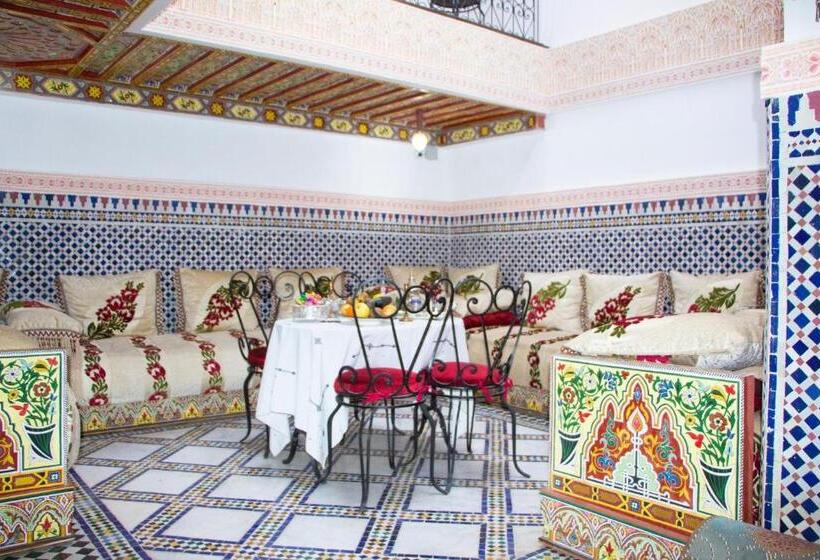 اتاق لوکس, Riad Dar Senhaji