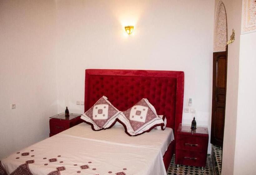 سوییت خانوادگی, Riad Dar Senhaji