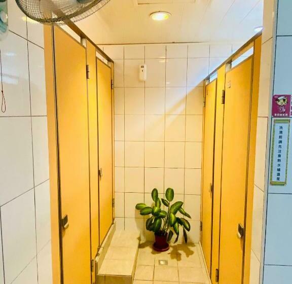 اتاق استاندارد با سرویس بهداشتی مشترک, Sunmoonlake Sunflower House