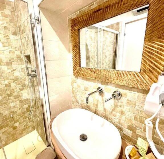 اتاق استاندارد با تخت بزرگ, Granoro Gragnano B&b