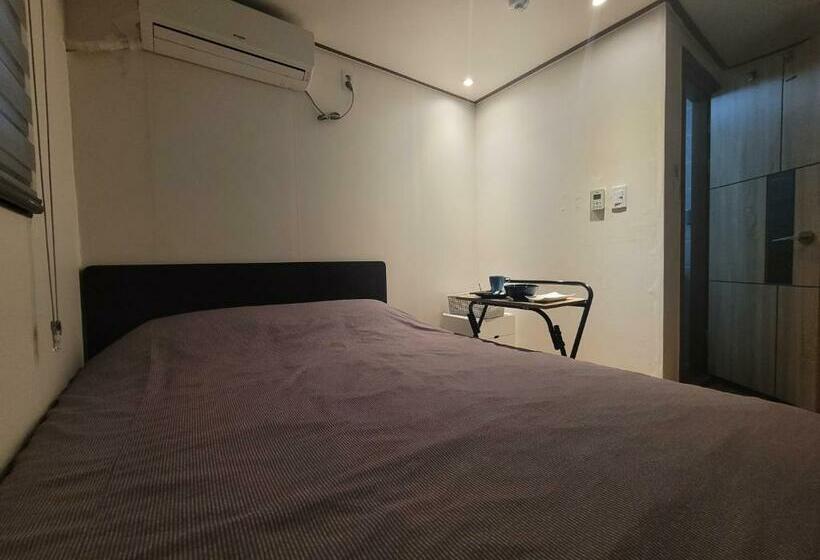 اتاق استاندارد, Olive Hostel Myeongdong