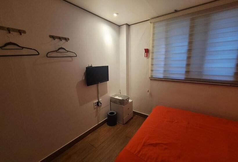 اتاق استاندارد, Olive Hostel Myeongdong
