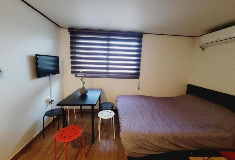 اتاق خانوادگی, Olive Hostel Myeongdong