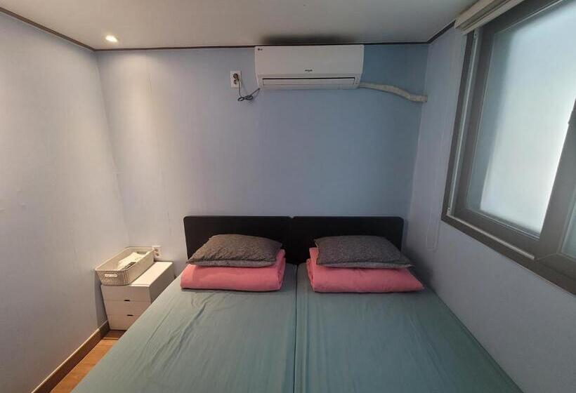 اتاق استاندارد, Olive Hostel Myeongdong
