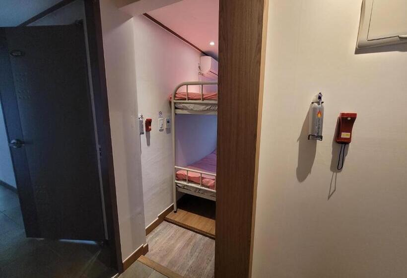 اتاق خانوادگی, Olive Hostel Myeongdong