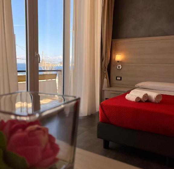 اتاق لوکس با چشم‌انداز دریا, B&b Margherita