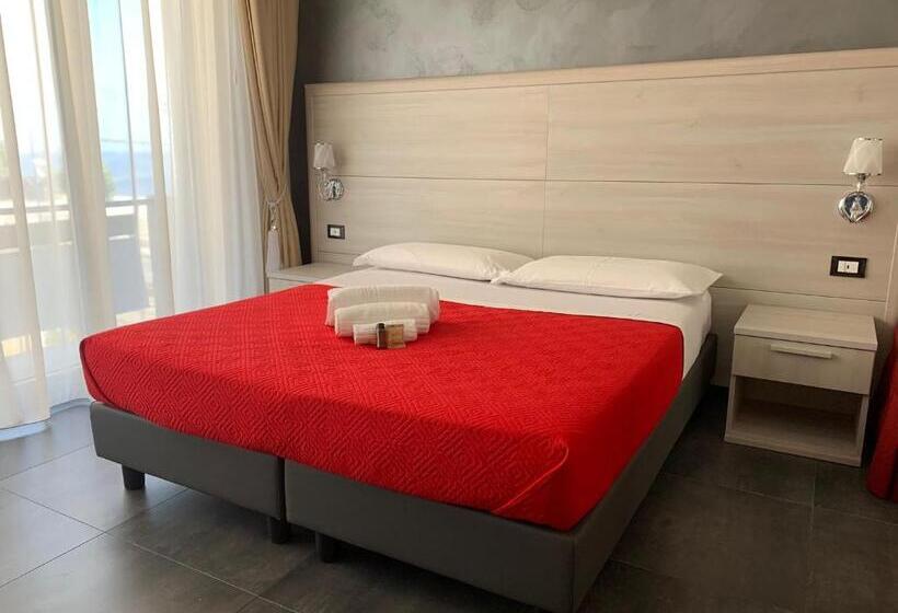 اتاق لوکس با چشم‌انداز دریا, B&b Margherita