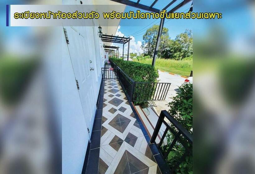 اتاق استاندارد با تخت بزرگ, โรงแรมบาบาราย
