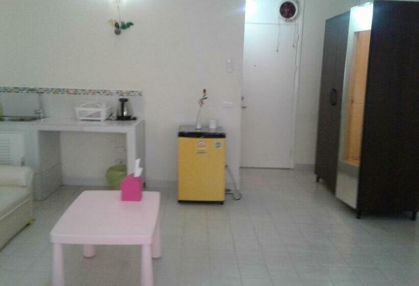اتاق خانوادگی, Room In Apartment   Asia Don Mueang Bangkok Condominium