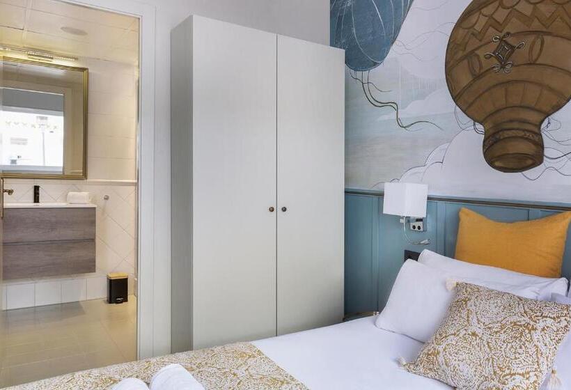 اتاق استاندارد, Sitgesnextdoor