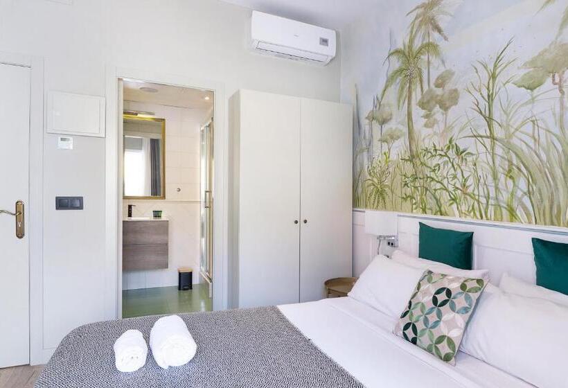 اتاق استاندارد, Sitgesnextdoor