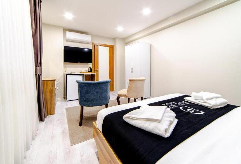 استودیوی استاندارد, Best Hotel Pendik