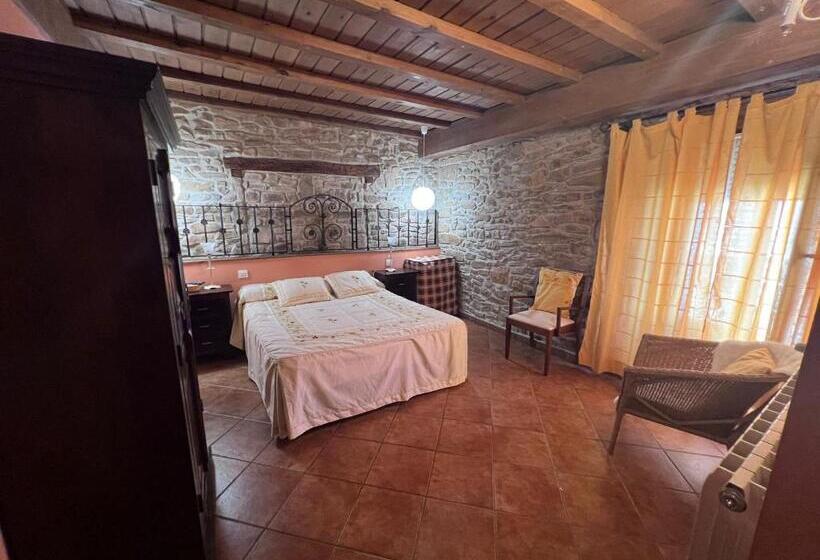 اتاق لوکس با بالکن, Rural Casa La Juana