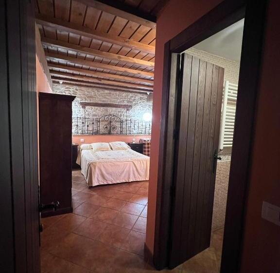 اتاق لوکس با بالکن, Rural Casa La Juana