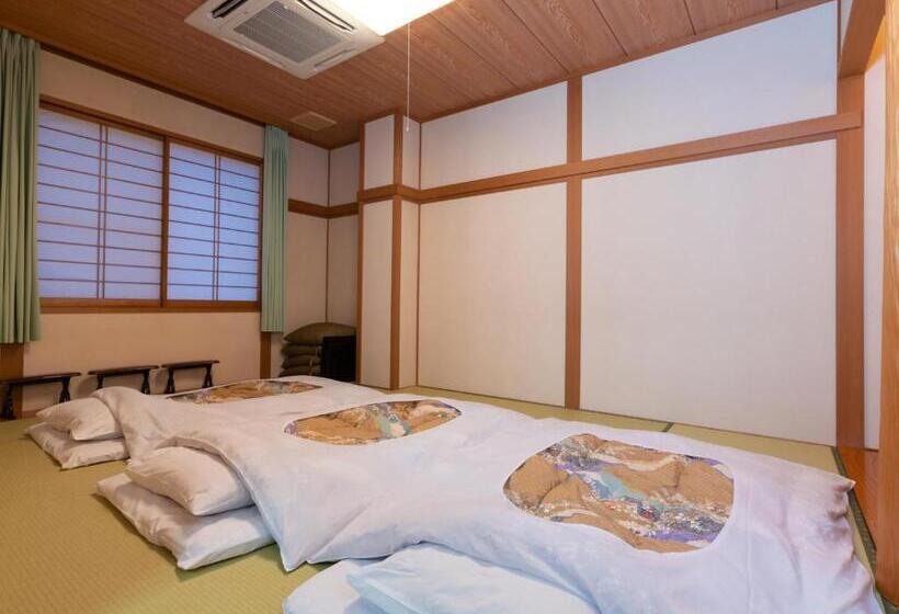 اتاق خانوادگی, Tabist Sakadojo Minamiuonuma
