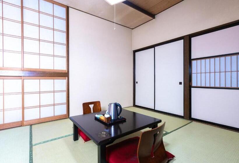 اتاق استاندارد سه تخته با سرویس بهداشتی مشترک, Tabist Sakadojo Minamiuonuma