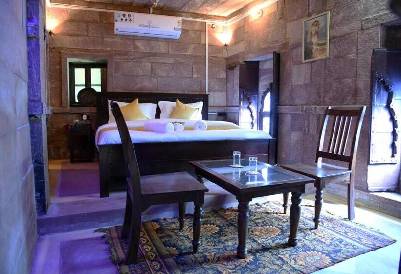 اتاق استاندارد با تخت بزرگ, The Thikana Heritage