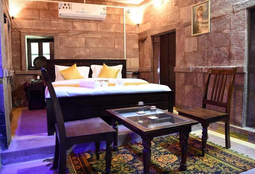 اتاق استاندارد با تخت بزرگ, The Thikana Heritage