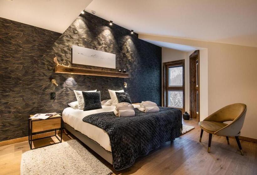 1 Bedroom Penthouse Apartment, Manali Lodge By Alpine Resorts