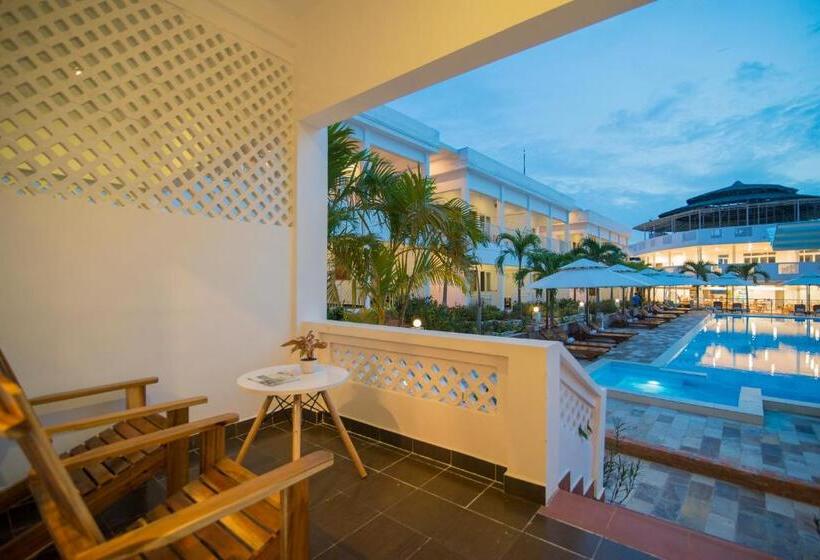 سوئیت با تخت بزرگ, Palma Resort